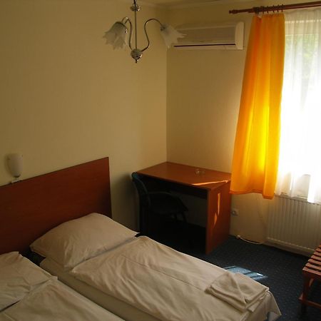 Carmen Pension Budapeşte Dış mekan fotoğraf