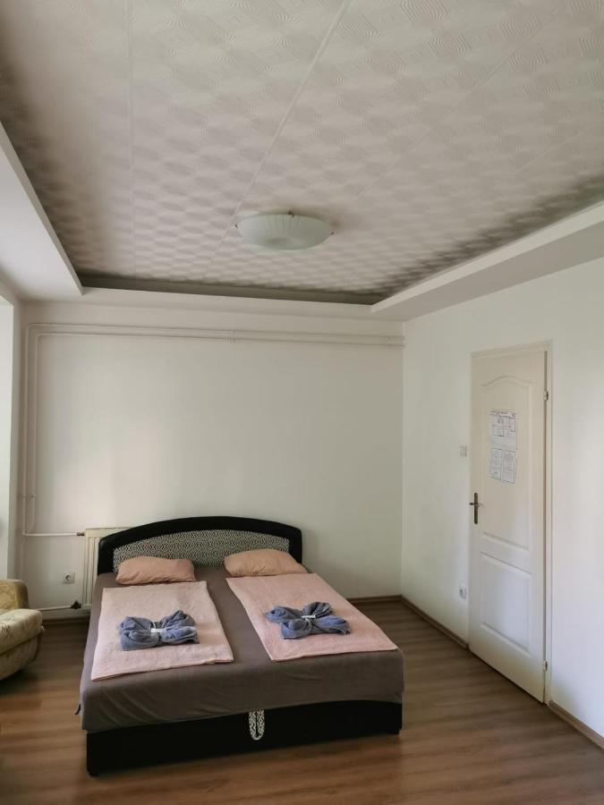 Carmen Pension Budapeşte Dış mekan fotoğraf